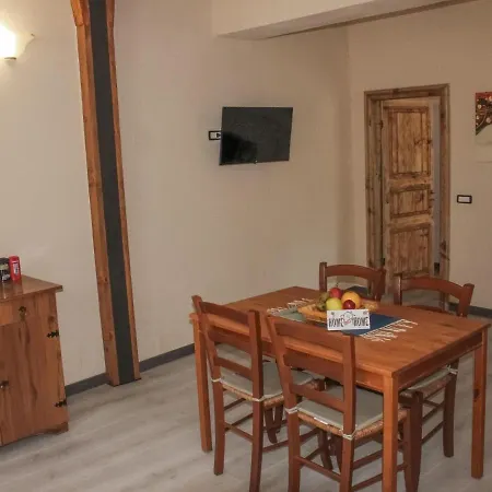 Belvilla By Oyo Castello Di Argigliano 3 Apartment
